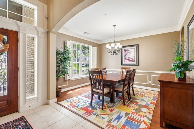 Building Photo - 3311 Charleston Ct