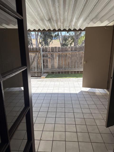 Building Photo - 7069 Russan Ln