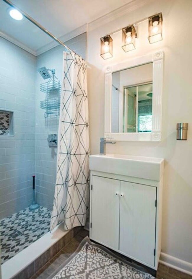 Building Photo - Fabulous home near the fairgrounds-$500 of...