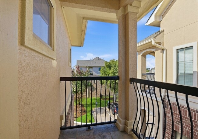 Building Photo - 7932 Stoneyway Dr