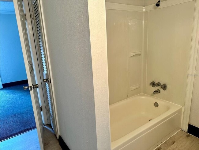 Building Photo - 435 Wymore Rd