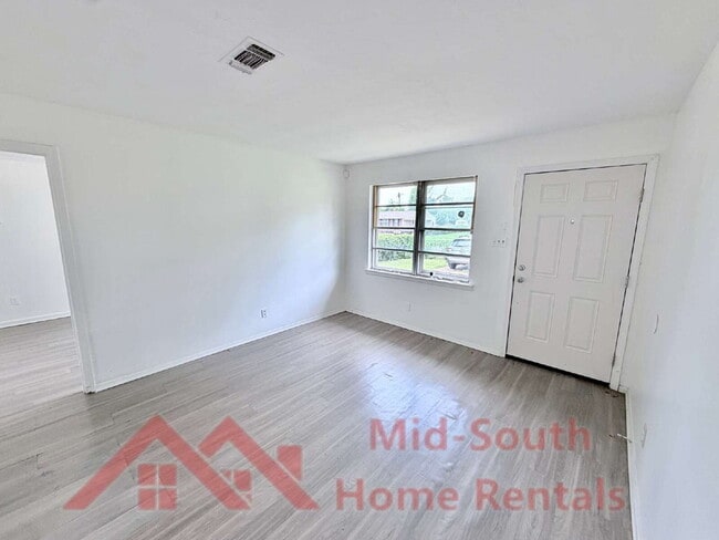 Building Photo - 5057 Gill Rd