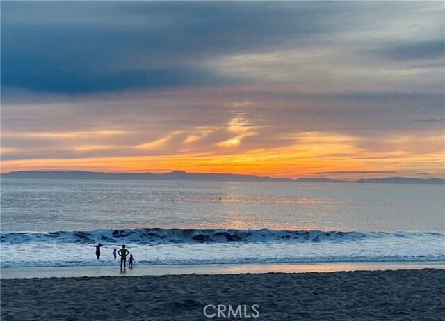 Building Photo - 122 46th St