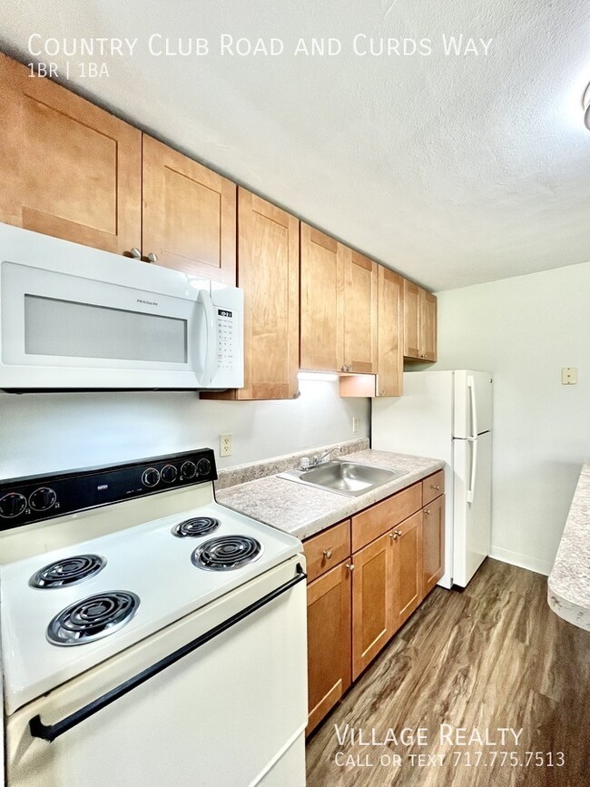 Building Photo - Newly-Remodeled 1-bed in small building wi...