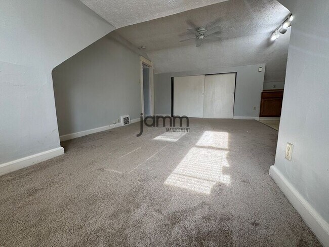 Building Photo - 1285 Cook Ave
