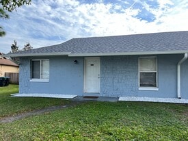 Building Photo - 10128 Portale Ave