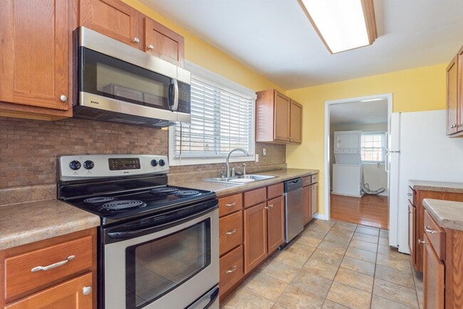 Building Photo - 1919 Connecticut Ave