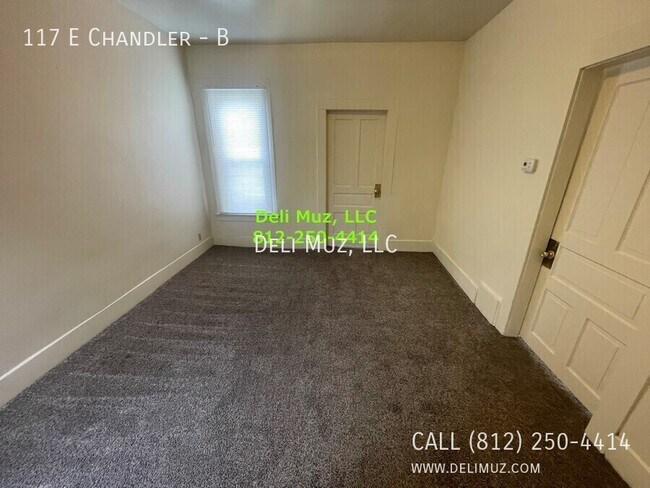 Building Photo - 117 E Chandler Ave