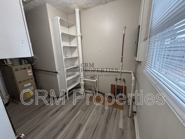 Building Photo - 1036 Columbus Blvd