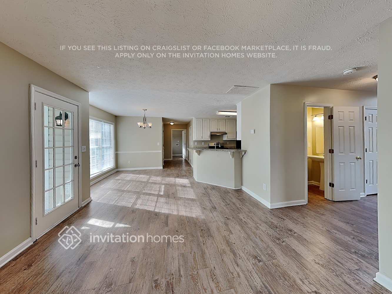 Building Photo - 1042 Simon Park Cir