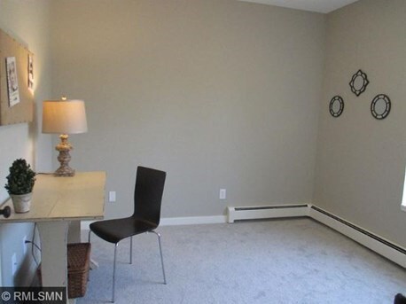 2nd bedroom or office - 7540 Edinborough Way