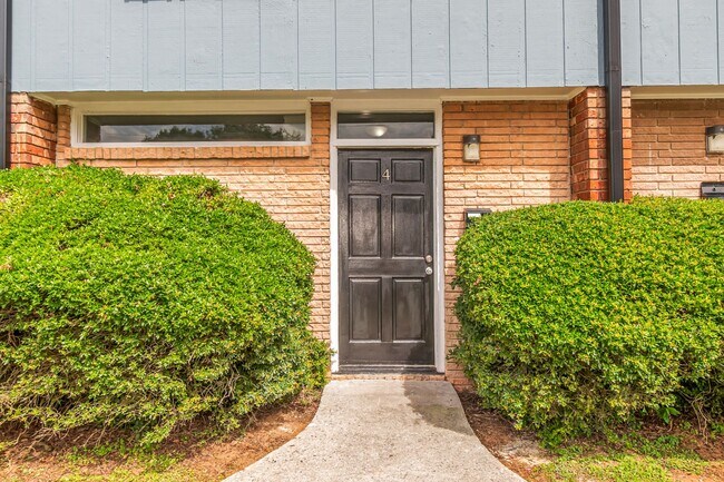 Building Photo - Don’t Miss Out! Look, Lease, and Live Specials EXTENDED to January 31st!