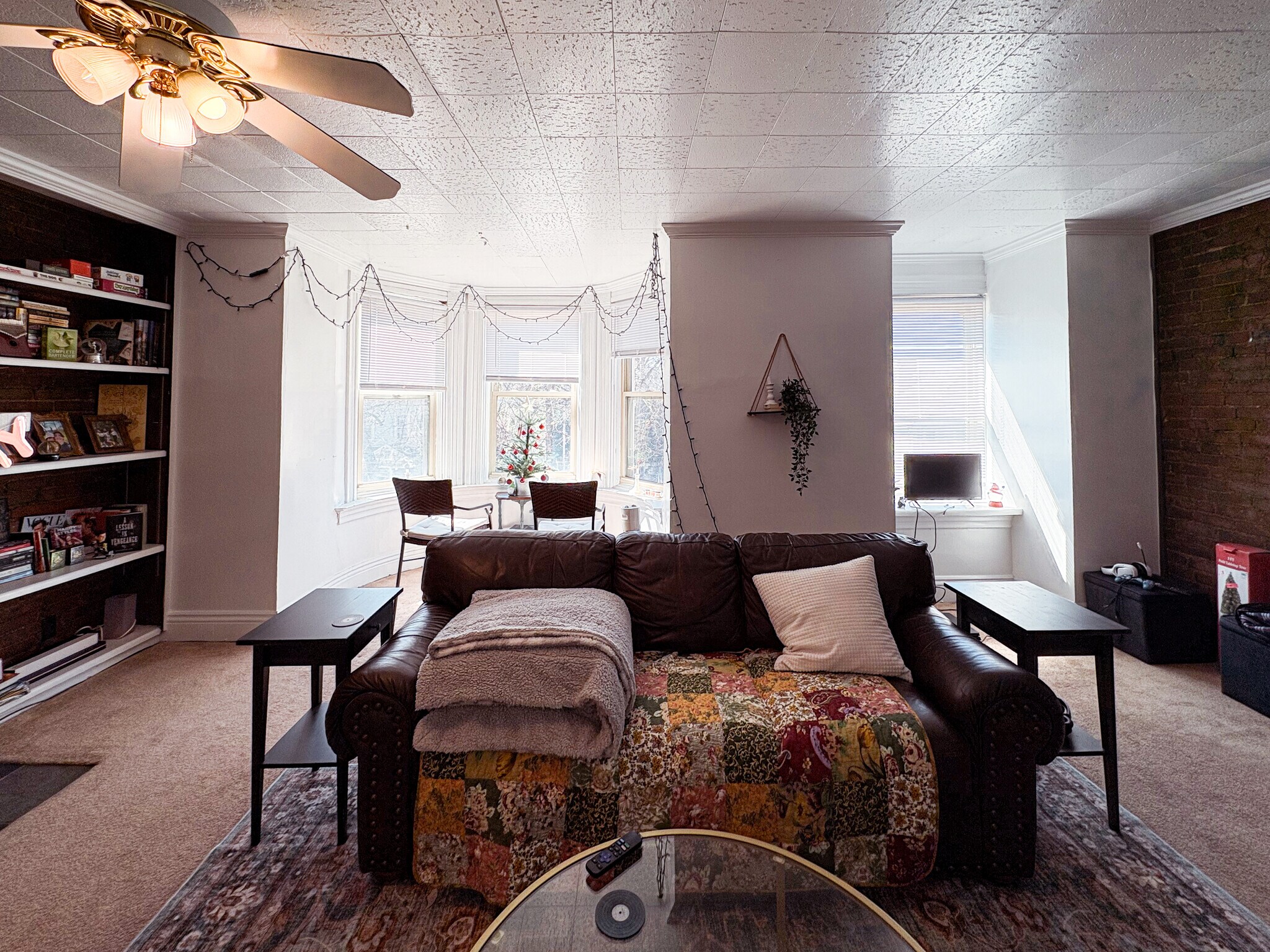 Building Photo - 627 S Negley Ave