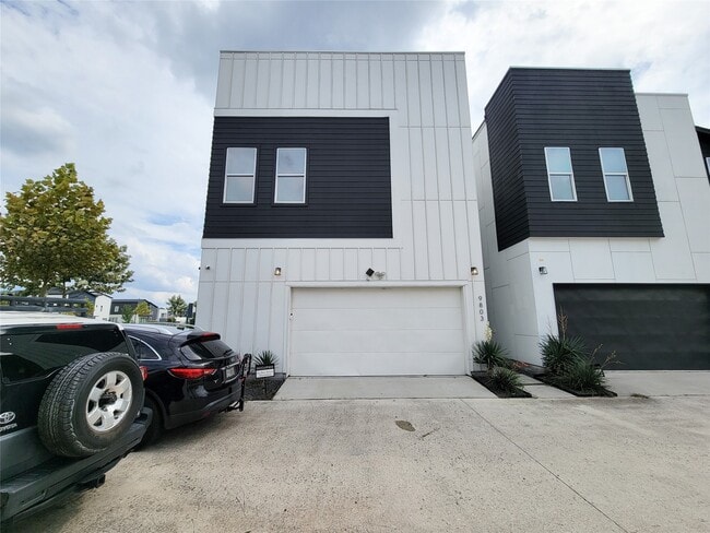 Primary Photo - 9803 Blissful Pr Ln