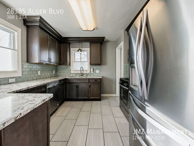 Building Photo - 28385 Alger St