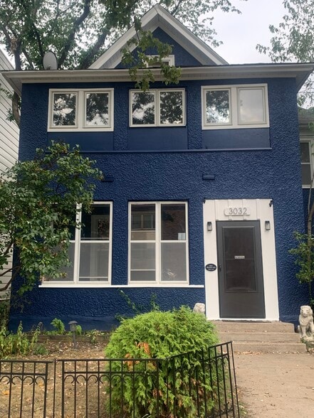 New exterior paint. - 3032 grand ave