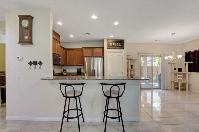 Building Photo - Beautiful Two Story Located on the Southwest