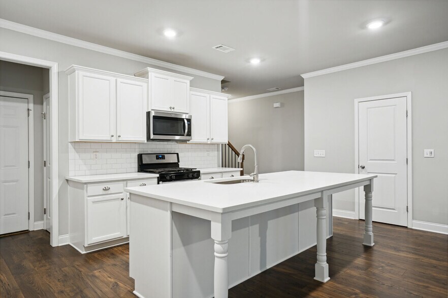 Building Photo - 2265 Morgan Place Dr