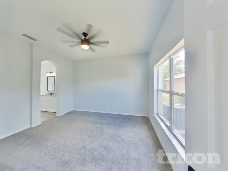 Building Photo - 504 Magnolia Pointe Ct