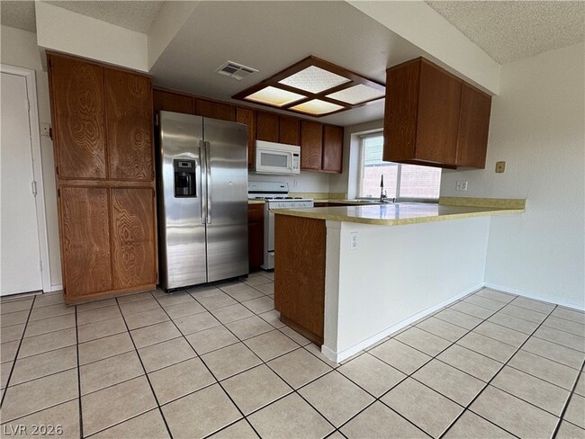 Building Photo - 5791 Brisbane Pl