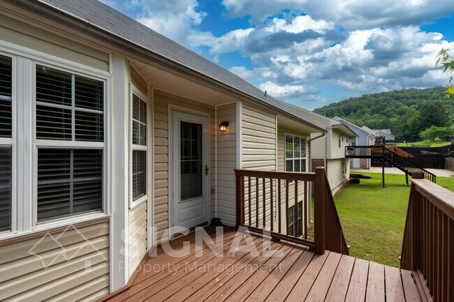 Building Photo - 1719 Annendale Dr