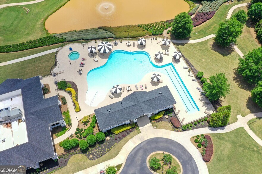 Building Photo - 105 Dahlia Dr