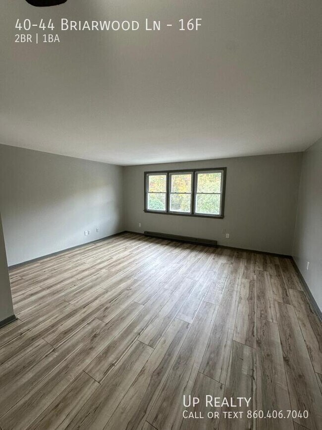 Building Photo - 40-44 Briarwood Ln-16F