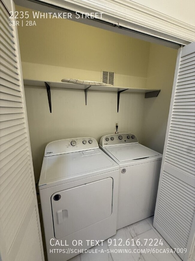 Building Photo - 2235 Whitaker St