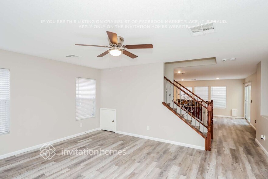 Building Photo - 663 Haunts Walk Ave