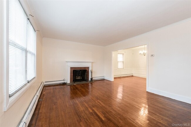 Building Photo - 166-23 24th Ave