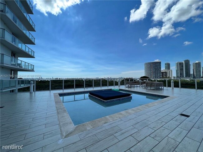 Building Photo - 4250 Biscayne Blvd