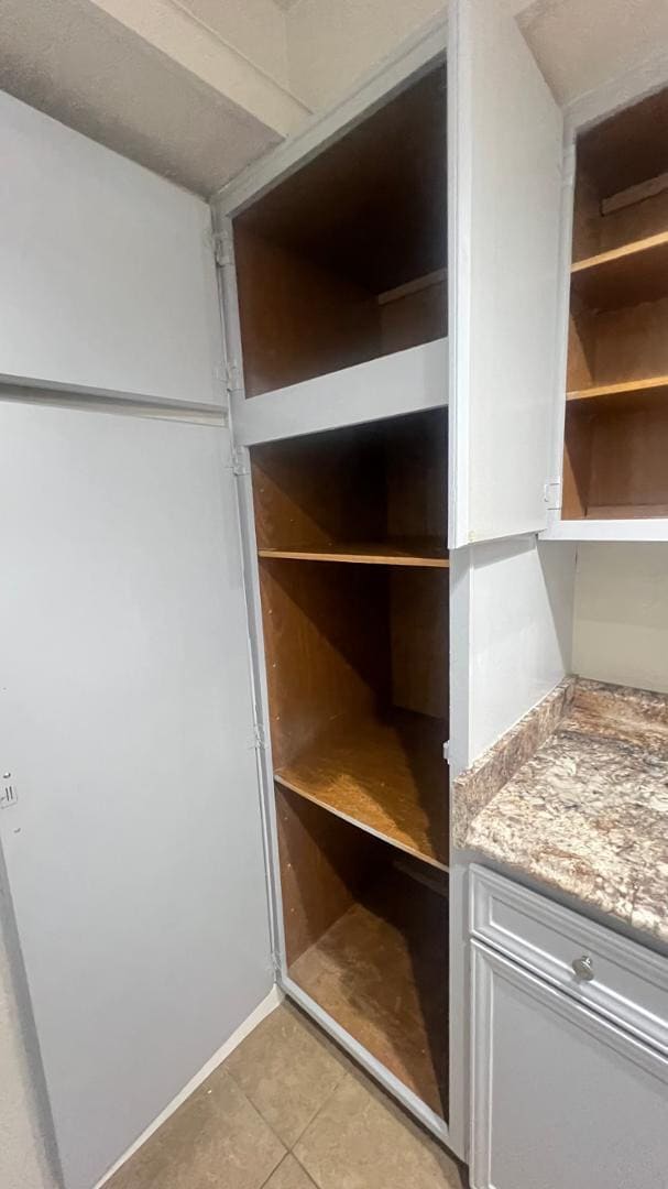 Building Photo - 6008 W Townley Ave