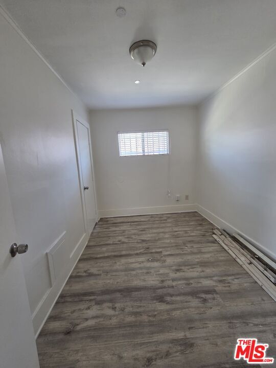 Building Photo - 1216 W 77th St