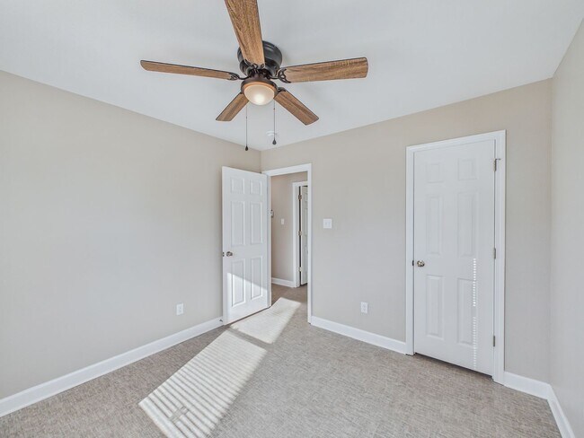 Building Photo - 4619 Foster St