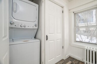 Building Photo - 47 Hartford St