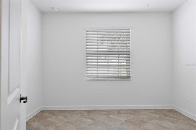 Building Photo - 15077 Anchorage Rd