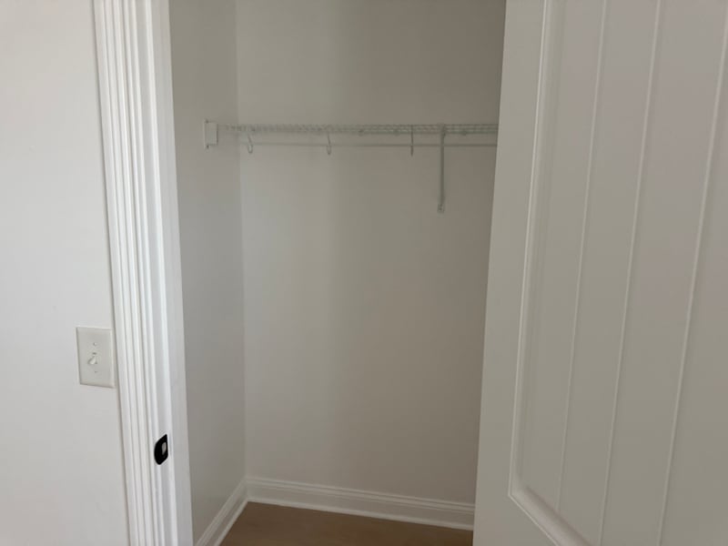 Building Photo - 1800 Beckett Dr