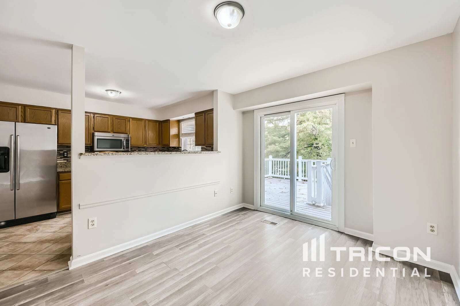 Building Photo - 3326 Midland Ct
