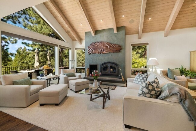 Building Photo - Tahoe Elegance