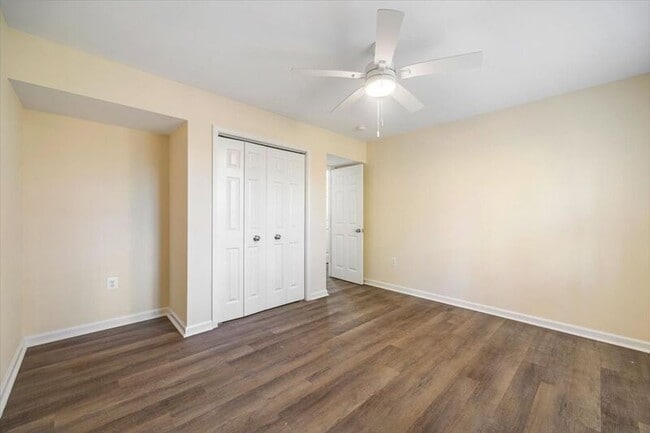 Building Photo - 2500 Kimbrough Cir