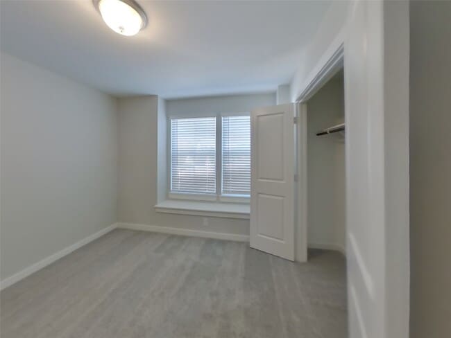 Building Photo - 22741 Terrazzo Dr