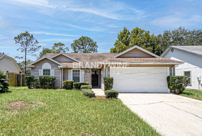 Building Photo - 7768 Rockridge Dr W
