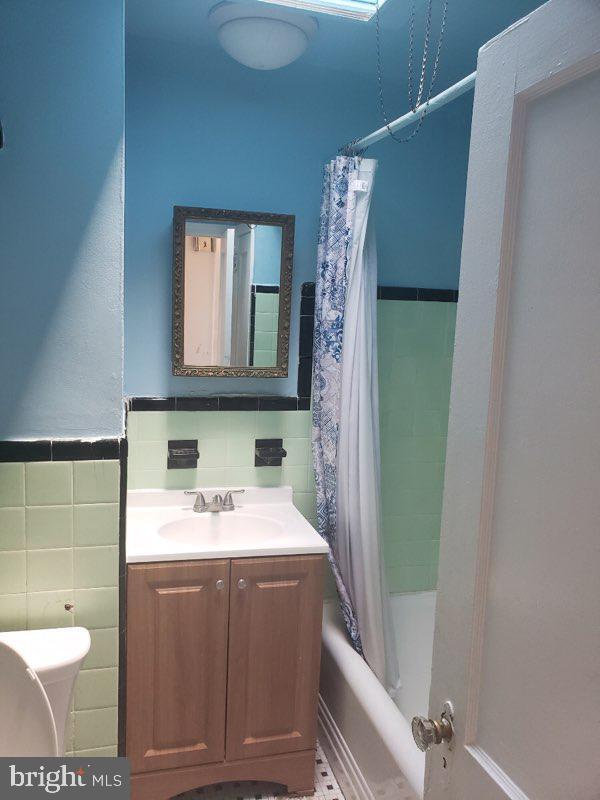 Building Photo - 6718 Frankford Ave