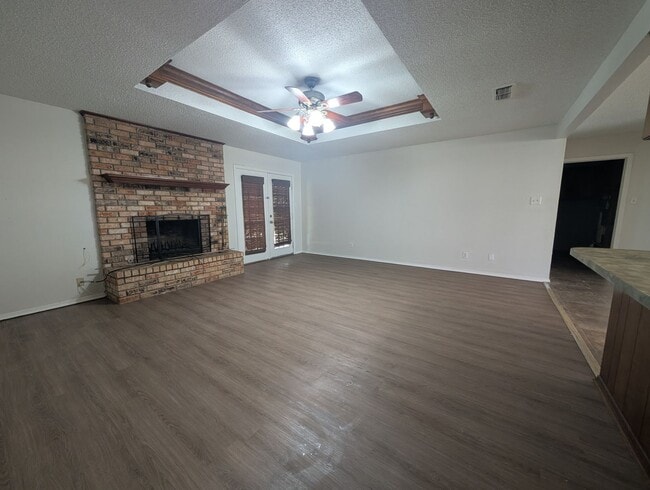 Building Photo - Remodeled Home in Pleasant Grove!