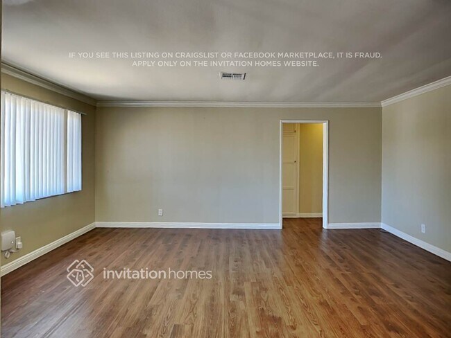 Building Photo - 12000 Lorne St