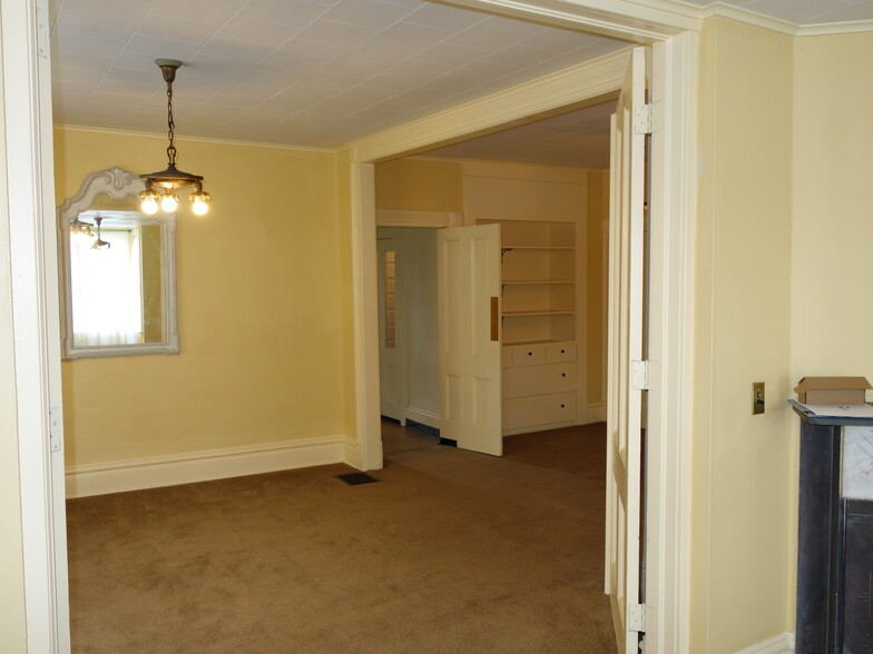 living room -- hub - 30 NE Stanton St