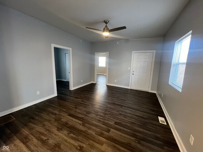 Building Photo - 2121 Webb St