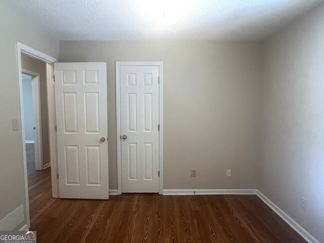 Building Photo - 217 Briarpatch Ct