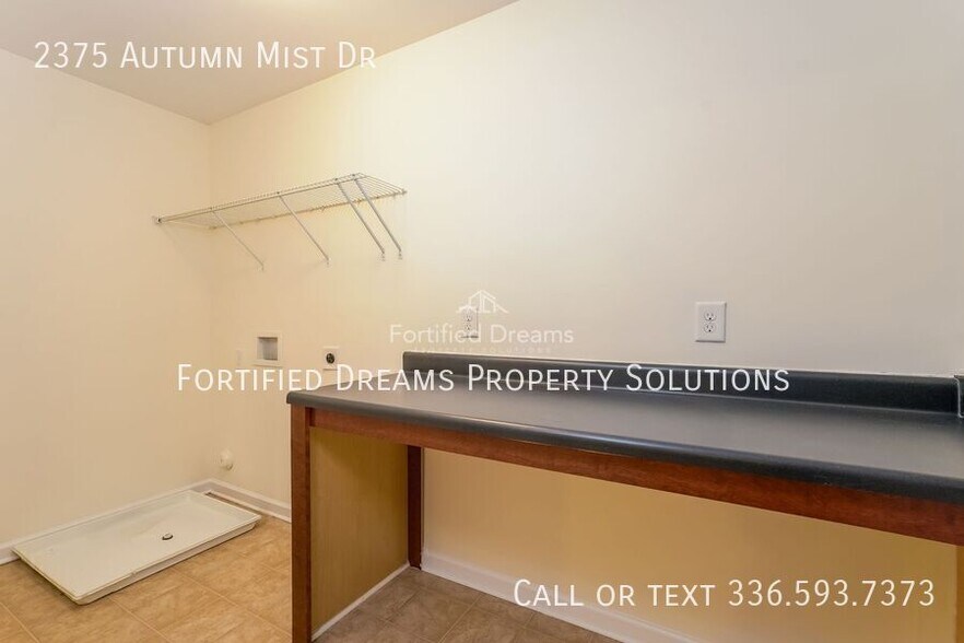 Building Photo - 2375 Autumn Mist Dr