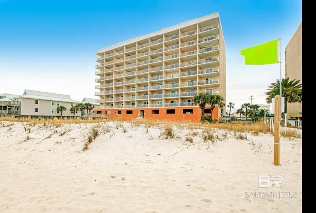 Building Photo - 1117 W Beach Blvd